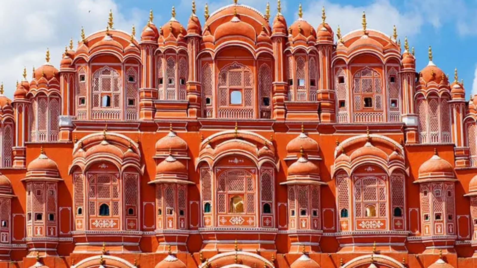 Jaipur: Unraveling the Pink City's Royal Heritage & Vibrant Culture